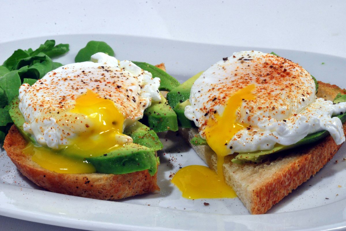 Poached eggs will stay in the correct shape while cooking if you use chef's 1 ingredient