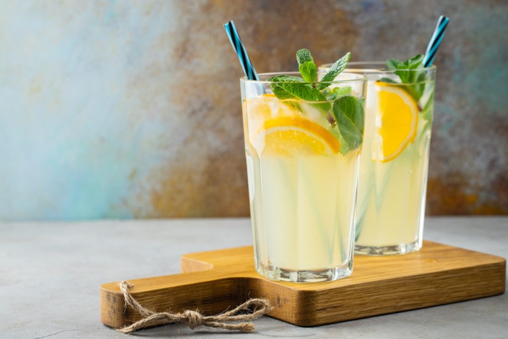 Dieser natürliche Inhaltsstoff kann Ihre Sommerlimonade auf ein neues Niveau heben: Sie können ihn verwenden
